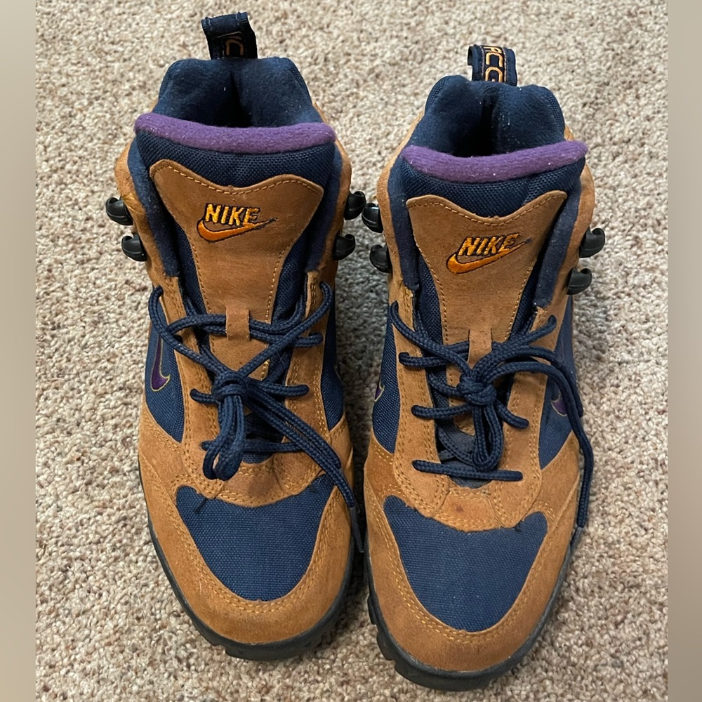 Vintage NIKE ACG Brown Leather Trail Hiking Boots Womens Size 9 980406IB
